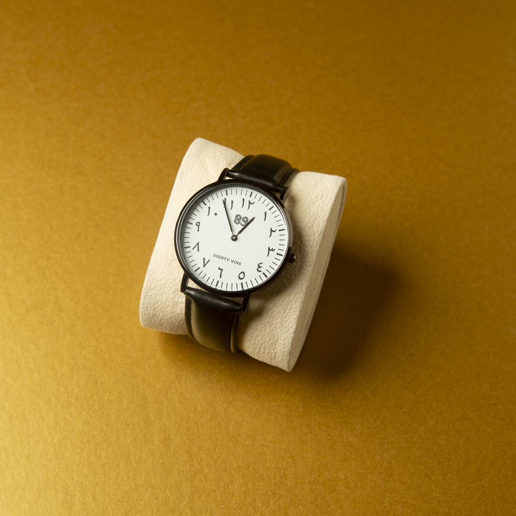 Premium Arabic Leather Watch - Enhance Your Style and Precision