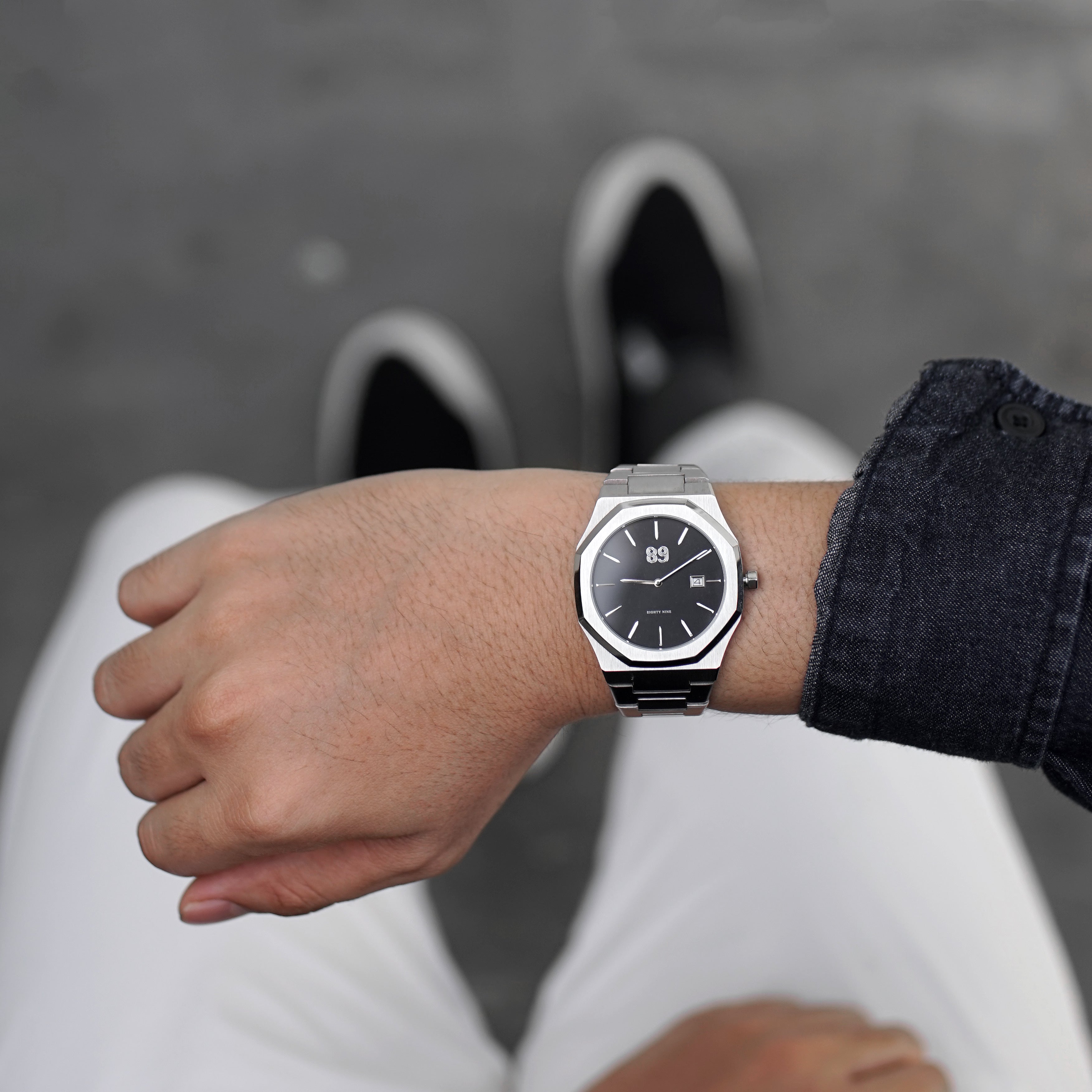 Sleek Ultra Thin Black Dial Watch - Perfect Elegance for Every Occasion