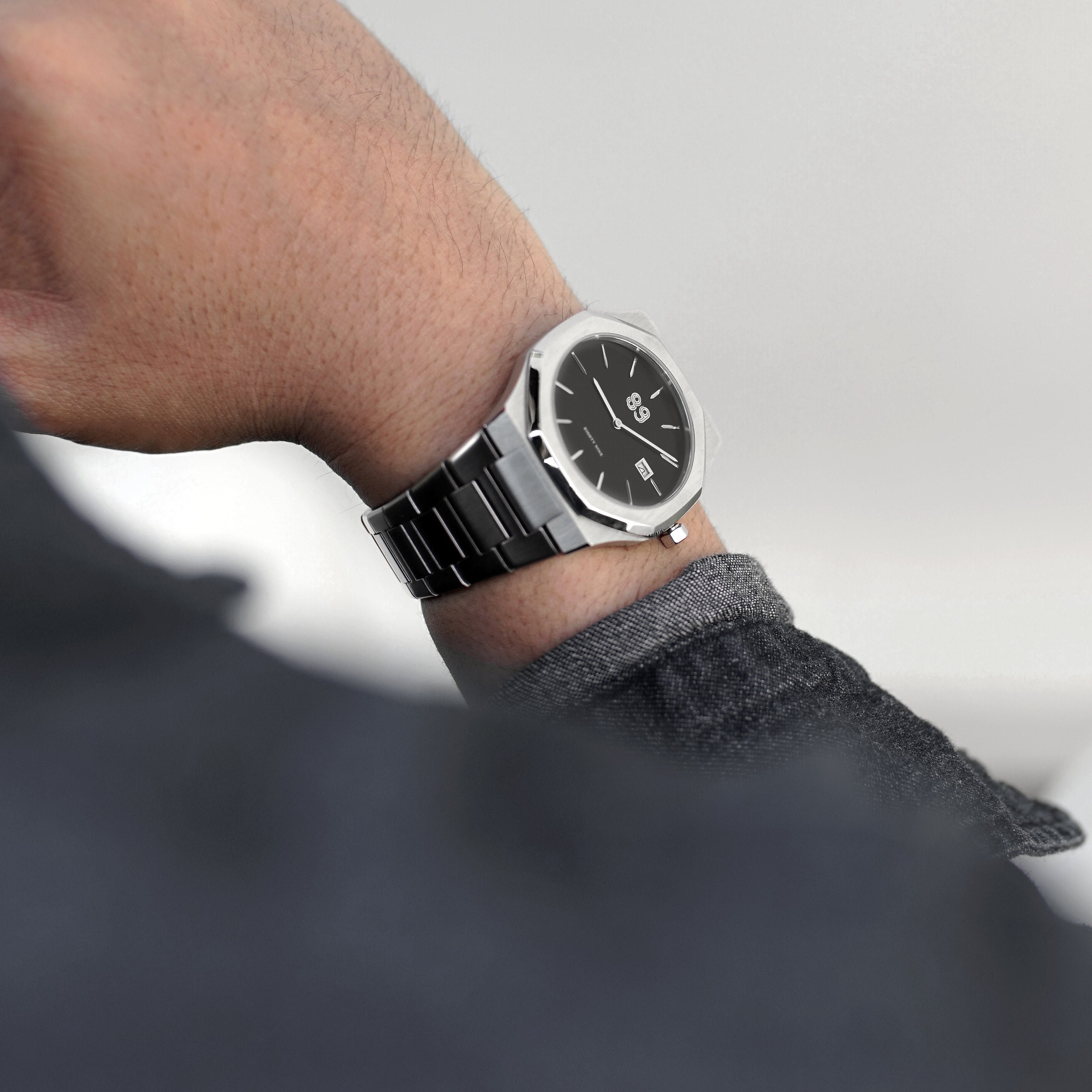 Sleek Ultra Thin Black Dial Watch - Perfect Elegance for Every Occasion
