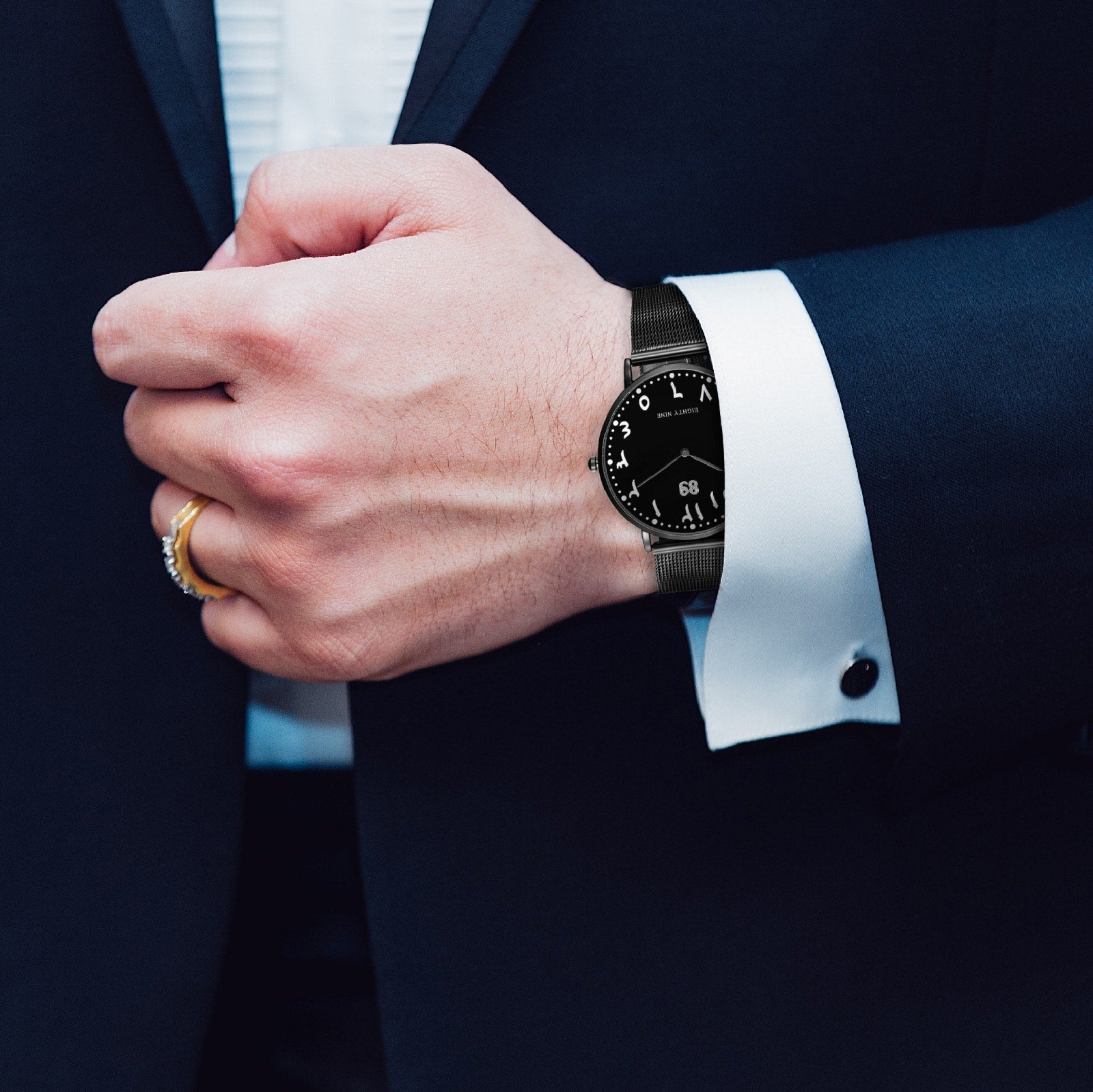 Classic 89: Timeless Style Meets Precision Quartz Convenience