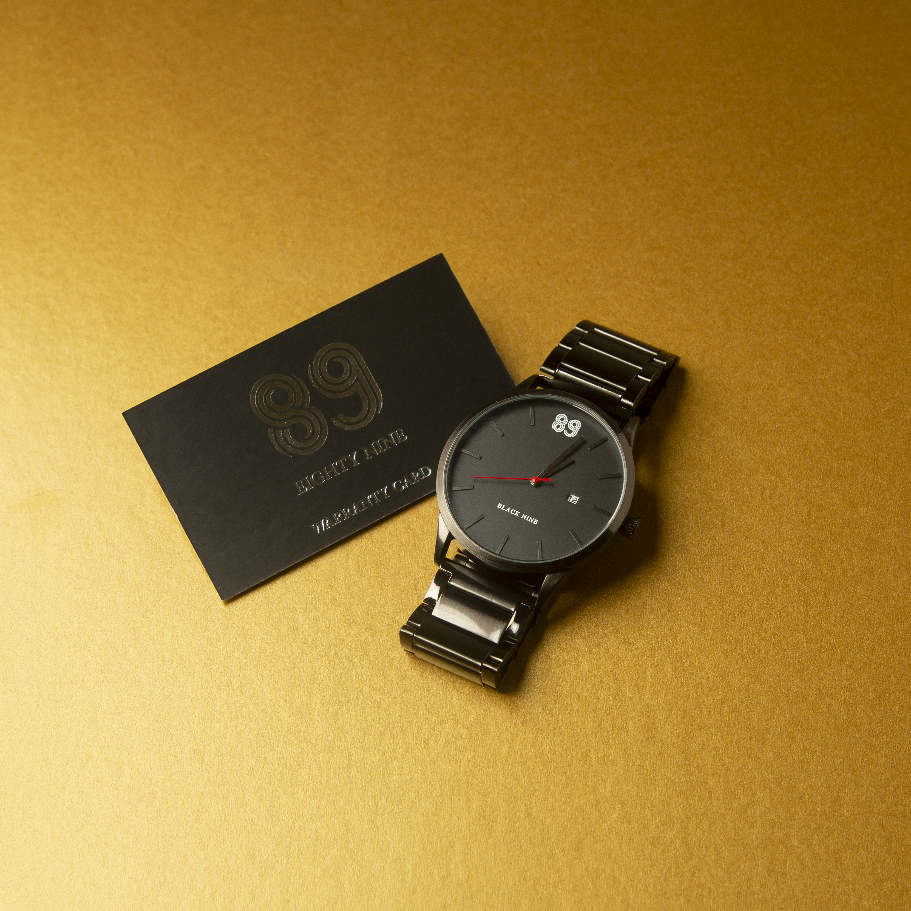 Black Nine Watch: Elevate Your Style with a Sleek Stainless Steel Quartz Timepiece